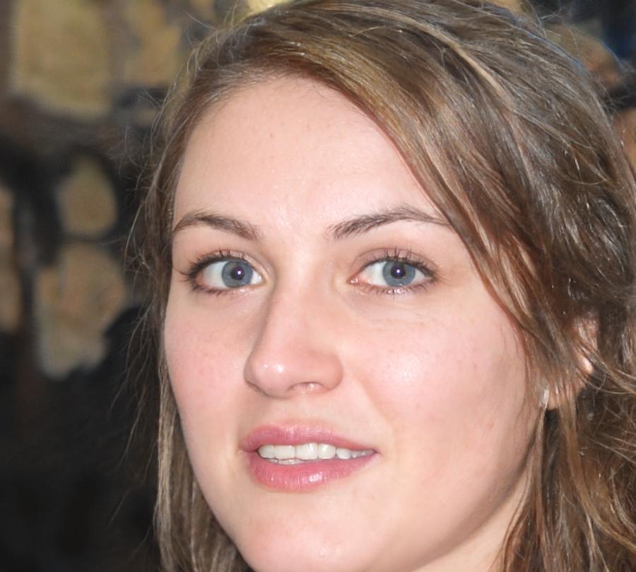 Portrait de Marie-Claire, diplômée de nos formations en modélisation financière
